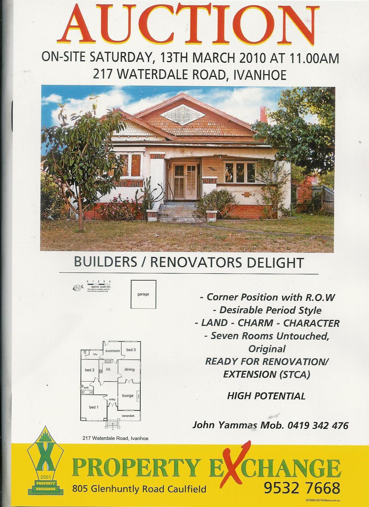 House before work: the Ivanhoe California Bungalow before restoration and adaptation